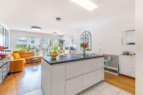 offene Küche - Etagenwohnung mit 76,20 m² in München zum Kaufen