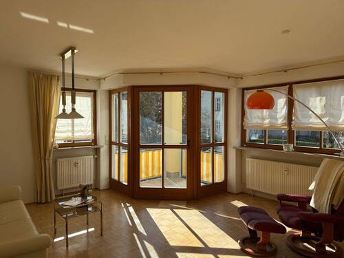 Wohnzimmer - Etagenwohnung mit 56,40 m² in Bad Reichenhall zum Kaufen