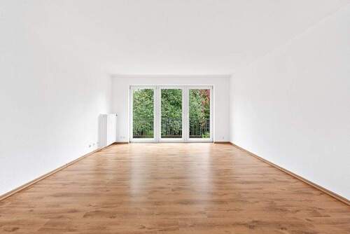 Wohnbereich - 3 Zimmer Etagenwohnung zum Kaufen in Hamburg