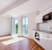 Helle, ruhige Wohnung zur Hofseite - sonniger Balkon mitten in der Hauptstadt - Berlin Charlottenburg