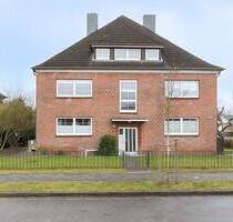 Altbauflair trifft Wohnkomfort - 850,00&nbsp;EUR Kaltmiete, ca.&nbsp; 86,00&nbsp;m&sup2;&nbsp;Wohnfl&auml;che in Bad Segeberg (PLZ: 23795)