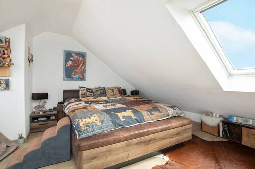 Empore - 