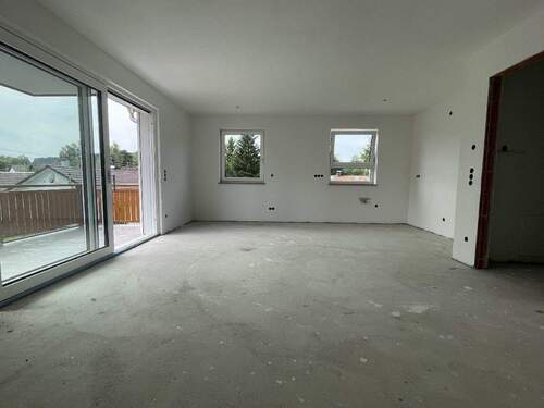 Zum Wohlfühlen - NEU! Moderne Wohflühlwohnung mit schönem Balkon!