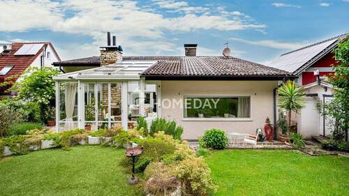 Außenansicht 4 - 7 Zimmer Einfamilienhaus zum Kaufen in Keltern