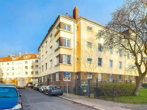 Außenansicht - 2 Zimmer Etagenwohnung zum Kaufen in Hannover