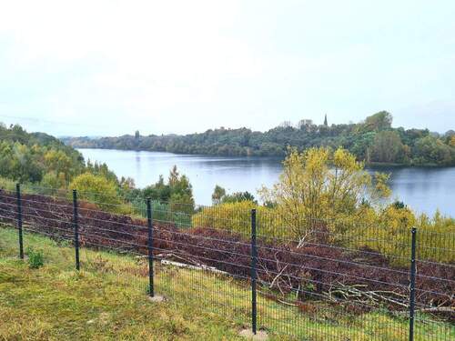 Blick vonTerrasse über den See - 