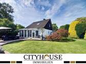 Traumgarten - CITYHOUSE: Freistehendes Einfamilienhaus mit Traumgarten, Wintergarten, Kamin, Sauna und Garage