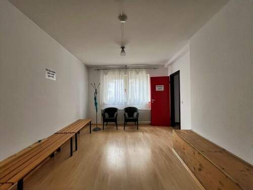 Umkleideraum (2.Bereich) - 