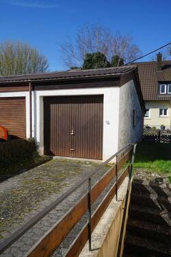 Garage mit Verlängerung - 
