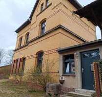 Historisches Flair trifft moderne Nutzung - Ehemaliges Bahnhofsgebäude mit Charakter - Zörbig Großzöberitz