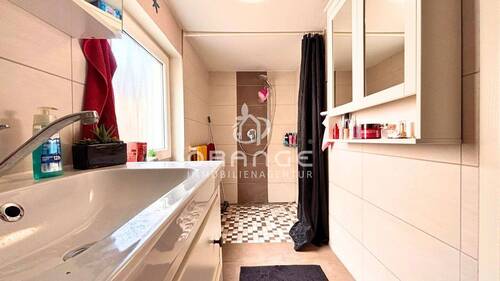 EG: Barrierefreies Badezimmer - 