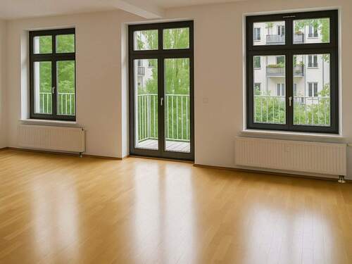 Offener Wohnbereich mit Balkonzugang - 