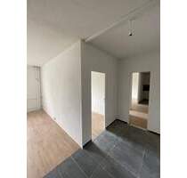 ! ERSTBEZUG ! Wohnen in Familiengerechter Lage - Schneeberg Neustädtel