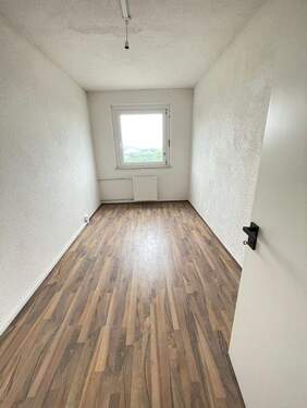 Kinderzimmer - Etagenwohnung mit 131,00 m&sup2; in Schneeberg zur Miete