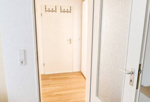 Eingangsbereich - 2 Zimmer Etagenwohnung zur Miete in Lüdenscheid