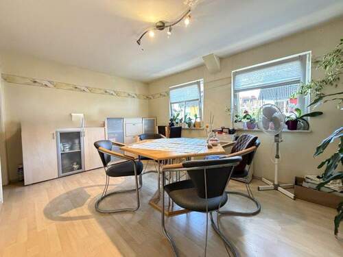 Kind/Arbeiten (OG) - 