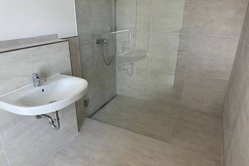 Tageslichtbad am Schlafzimmer - 