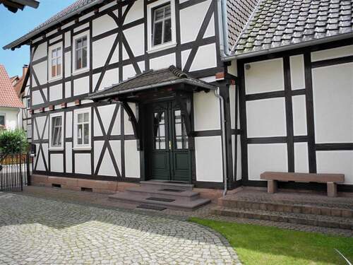 Bild 1 - Top saniertes Einfamilienhaus in Lindewerra - 214 m², gedämmt, neue Wärmepumpe