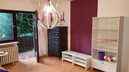 Bild 7 - Möbliertes Apartment mit Balkon :-) Nur 12 Minuten bis Würzburg Zentrum, Abfahrt Würzburg Kist