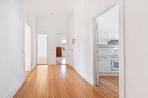 Flur - Etagenwohnung mit 139,00 m&sup2; in Berlin zum Kaufen