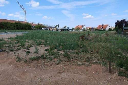 Blick von Parzelle Nr. 6 in Richtung Südwest - Grundstück zum Kaufen in Schwabach