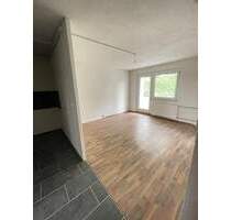 ! ERSTBEZUG ! Wohnen in Familiengerechter Lage - Schneeberg Neustädtel