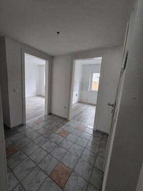 Flur - 2 Zimmer Etagenwohnung zur Miete in Düren