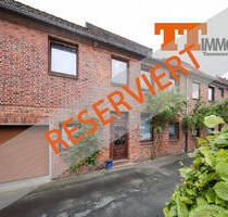 TT bietet an: Zeitlose Substanz trifft auf kreative Individualität - Großzügiges Reihenmittelhaus mit traumhaftem Garten im historischen Inselviertel - Wilhelmshaven-Heppens