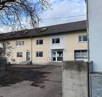 Großzügig Wohnen mit viel Platz Büroräume & 3 Lager Produktionshalle im Ruhiger Stadtnaher Lage - Donauwörth Riedlingen