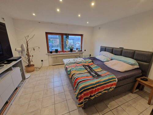 Schlafzimmer / Esszimmer EG - 