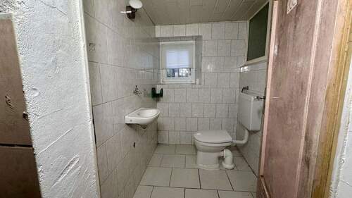 Gäste-WC (Keller - 