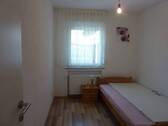 Das kleine Schlafzimmer - Etagenwohnung mit 75,00 m&sup2; in Oedheim zur Miete