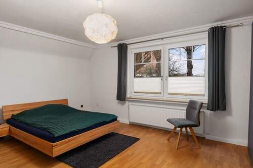 Zimmer 3 (22,38m²): Flexibel nutzbares Wohn-, Schlaf-, Kinder-, Gäste-, Hobby- oder Arbeitszimmer. - 
