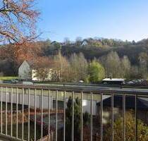 4 Zimmer mit Balkon in der Greizer Neustadt