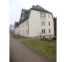 Große Familienwohnung in Zentraler Lage - Oelsnitz/Erzgeb.-Oelsnitz