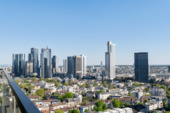 Skyline Blick - 3 Zimmer Etagenwohnung zur Miete in Frankfurt am Main