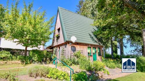 Hausansicht - 3 Zimmer Mehrfamilienhaus, Wohnhaus in Sternberg
