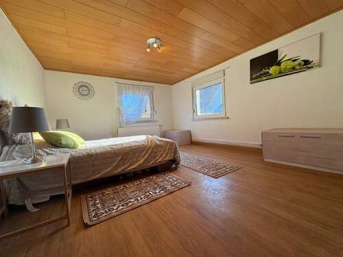 Schlafzimmer - Einfamilienhaus mit 110,00 m&sup2; in Sondershausen zum Kaufen