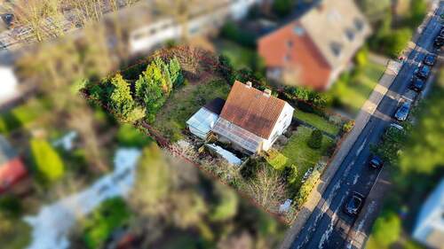 Bild 1 - Großzügiges Baugrundstück mit Entwicklungspotenzial in Sülldorf