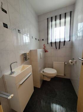 Gäste-WC.jpg - 