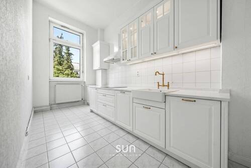 KÜCHE (Beispieleinrichtung) - 3 Zimmer Etagenwohnung in Frankfurt am Main