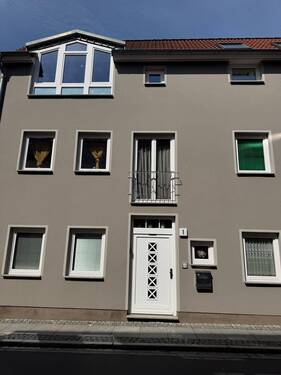 Aussenansicht - Stadthaus mit Charme auf zwei Ebenen !