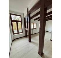 Großzügige 5-Zimmer-Wohnung im Herzen von Schwerin - Wohnen mitten im Zentrum!