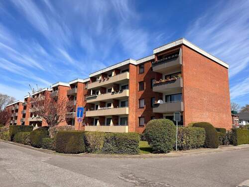 Aussenansicht - helle 2 Zimmerwohnung mit Balkon sofort frei