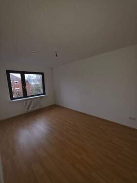 Schlafzimmer - 2 Zimmer Etagenwohnung in Wedel