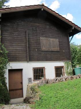 Blockhaus Südansicht - Zugang UG.JPG - Grundstück in Weil im Schönbuch