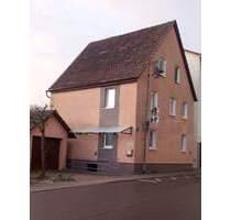 Enzblick Familienhaus mit Einliegerwohnung, Garage, Garten - Mühlacker Lomersheim