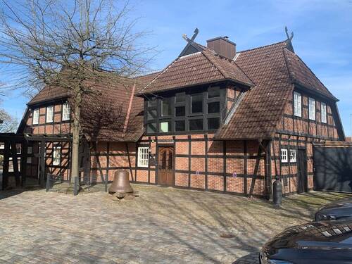 Parkplatzansicht Restaurant - 