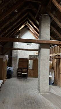 Dachboden mit Abstellkammern - 