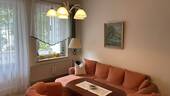 Wohnzimmer mit Balkon - 